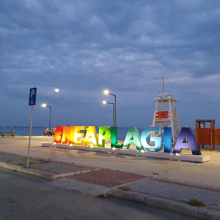 Mente Libre Apartment Nea Plagia Luaran gambar