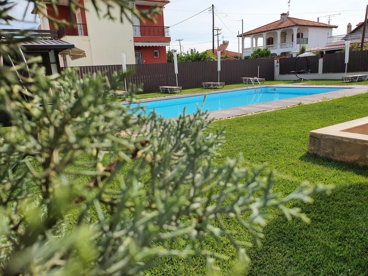 Mente Libre Apartment Nea Plagia Luaran gambar
