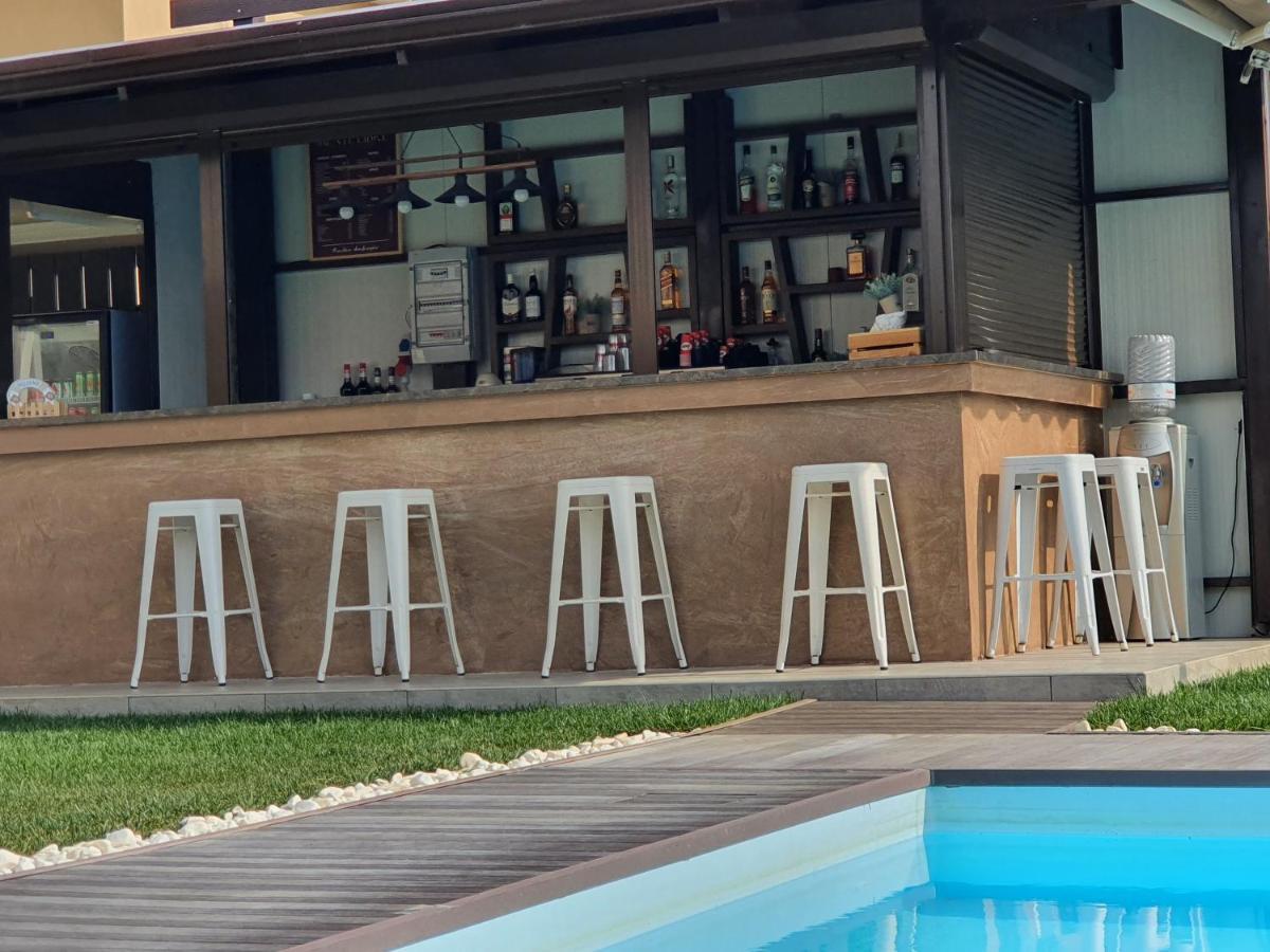 Mente Libre Apartment Nea Plagia Luaran gambar