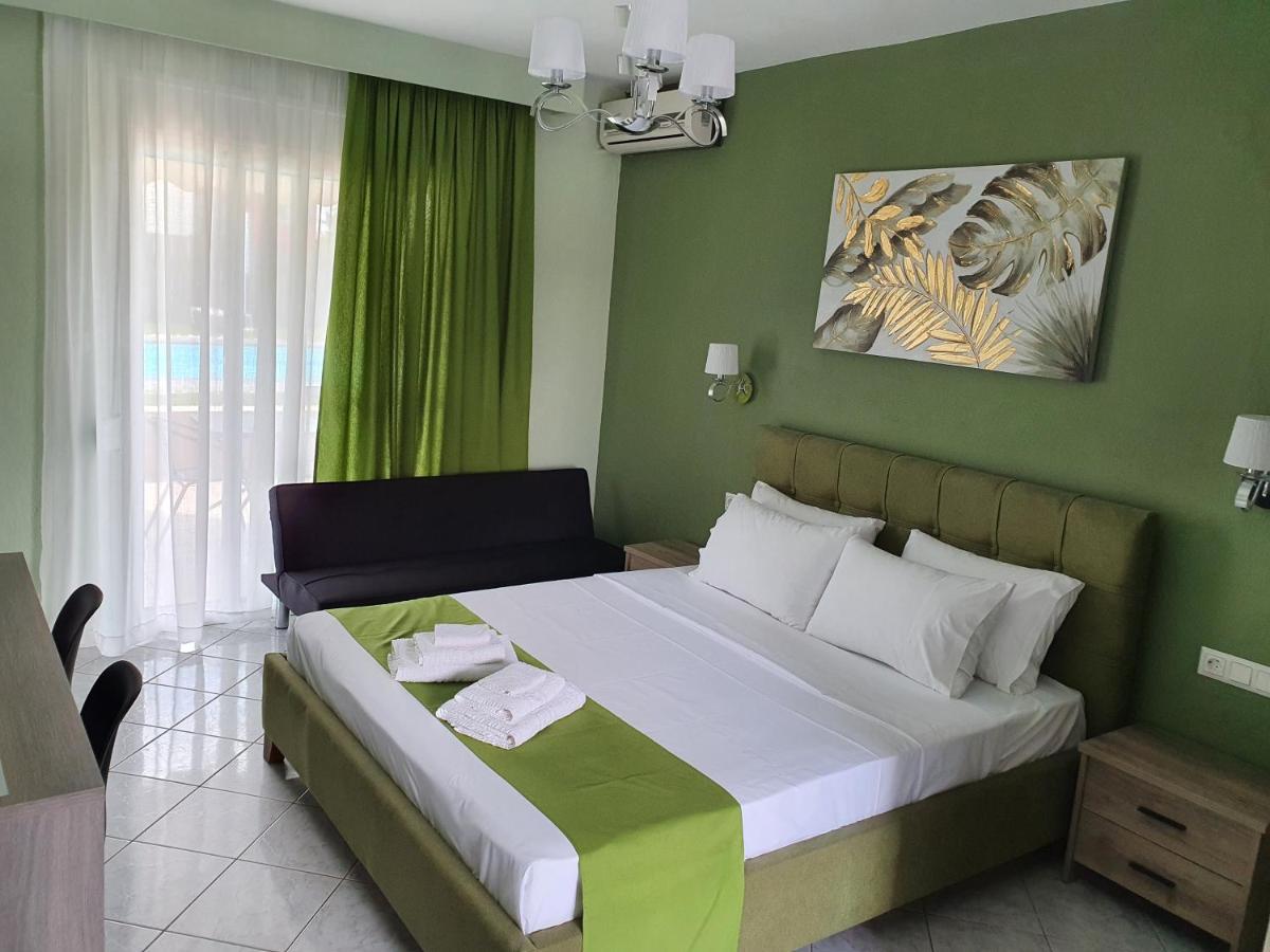 Mente Libre Apartment Nea Plagia Luaran gambar